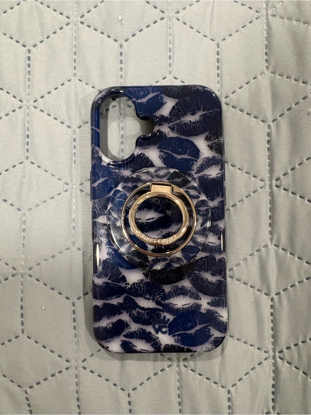 Velvet Caviar - Midnight Kisses iPhone 16